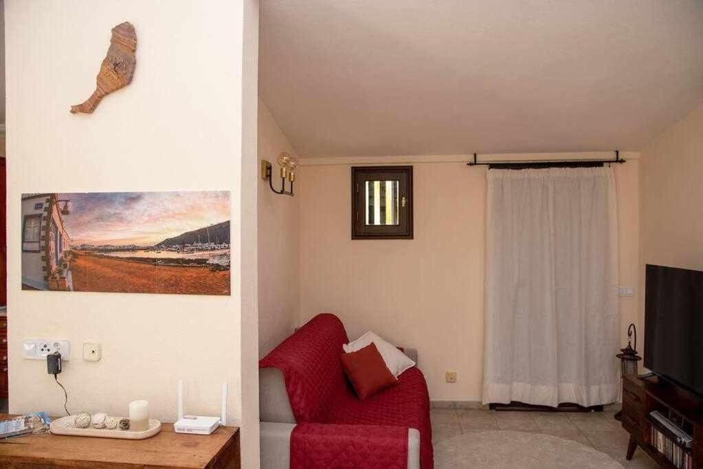 Aurora Mari Villa Your Dream Steps From The Ocean Shore Калета де Фусте Екстериор снимка