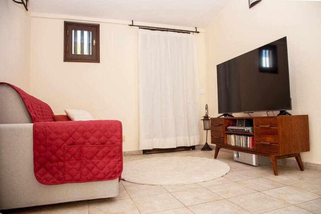 Aurora Mari Villa Your Dream Steps From The Ocean Shore Калета де Фусте Екстериор снимка