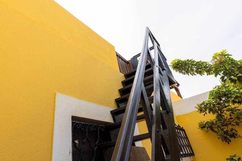 Aurora Mari Villa Your Dream Steps From The Ocean Shore Калета де Фусте Екстериор снимка
